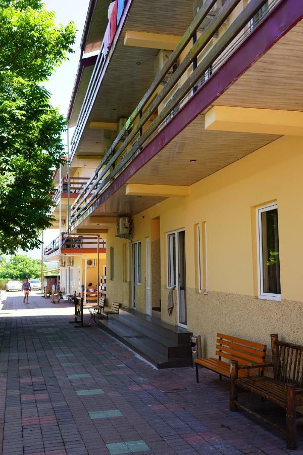 Ponto Hotel Kobuleti Exterior foto